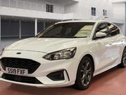 Ford Focus 1.0T EcoBoost ST-Line Euro 6 (s/s) 5dr 6