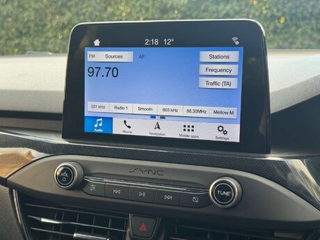 Ford Focus 1.0T EcoBoost ST-Line Euro 6 (s/s) 5dr 31