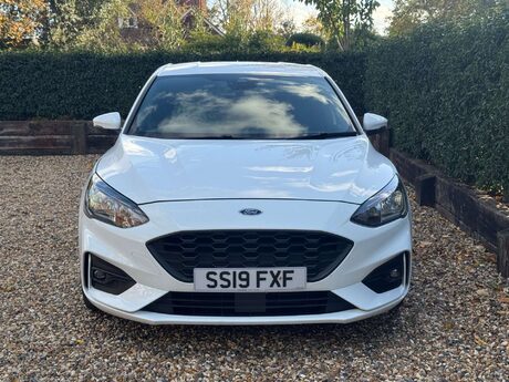 Ford Focus 1.0T EcoBoost ST-Line Euro 6 (s/s) 5dr 3