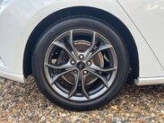 Ford Focus 1.0T EcoBoost ST-Line Euro 6 (s/s) 5dr 33