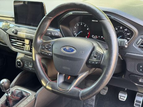 Ford Focus 1.0T EcoBoost ST-Line Euro 6 (s/s) 5dr 10