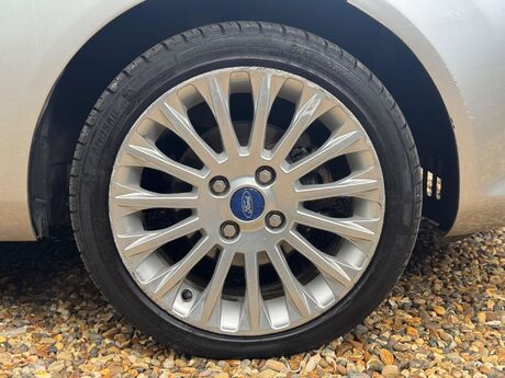 Ford Fiesta 1.25 Zetec Euro 5 3dr 23