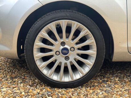 Ford Fiesta 1.25 Zetec Euro 5 3dr 26