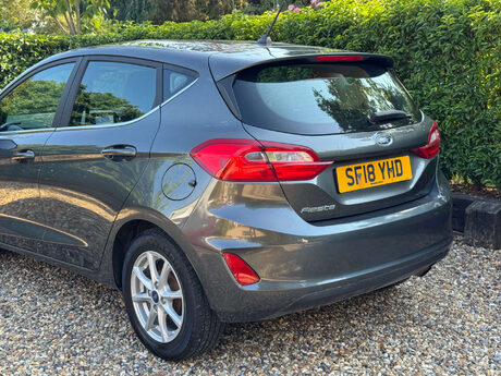 Ford Fiesta 1.0T EcoBoost Zetec Euro 6 (s/s) 5dr 9