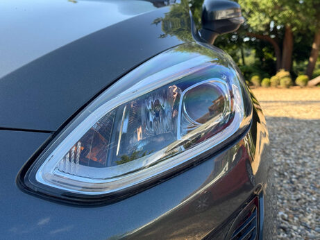 Ford Fiesta 1.0T EcoBoost Zetec Euro 6 (s/s) 5dr 2