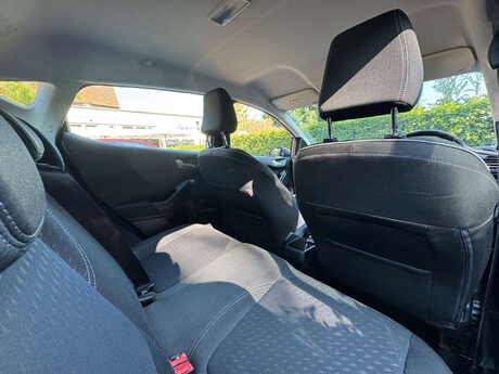 Ford Fiesta 1.0T EcoBoost Zetec Euro 6 (s/s) 5dr 25