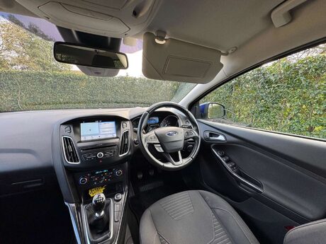 Ford Focus 1.0T EcoBoost Titanium Euro 6 (s/s) 5dr 14
