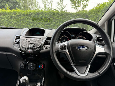 Ford Fiesta 1.25 Zetec Euro 6 3dr 6