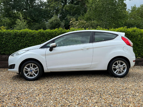 Ford Fiesta 1.25 Zetec Euro 6 3dr 9