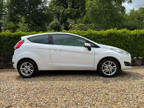 Ford Fiesta 1.25 Zetec Euro 6 3dr 18
