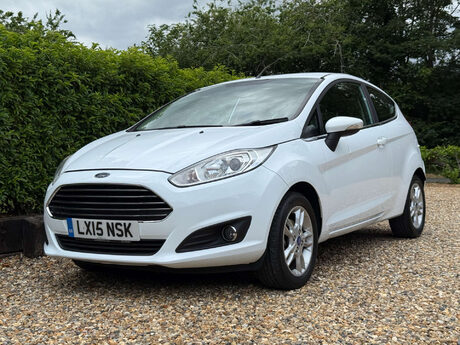 Ford Fiesta 1.25 Zetec Euro 6 3dr 27