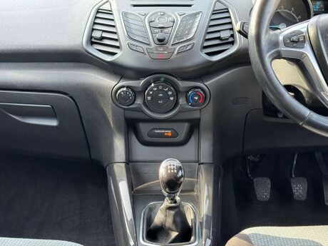 Ford Ecosport 1.0T EcoBoost Zetec 2WD Euro 6 (s/s) 5dr 10
