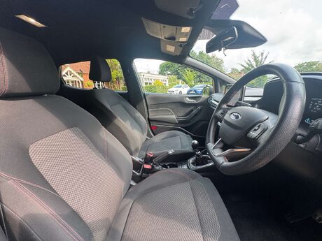 Ford Fiesta 1.0T EcoBoost ST-Line Euro 6 (s/s) 5dr 25