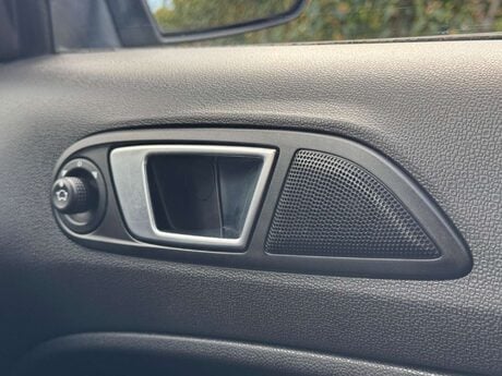 Ford Ecosport 1.0T EcoBoost Titanium 2WD Euro 6 (s/s) 5dr 14