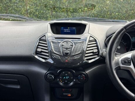 Ford Ecosport 1.0T EcoBoost Titanium 2WD Euro 6 (s/s) 5dr 37