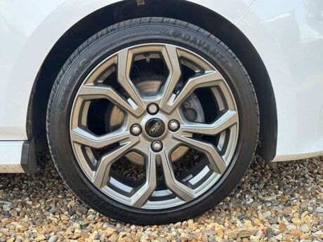 Ford Fiesta 1.0T EcoBoost ST-Line Euro 6 (s/s) 3dr 30