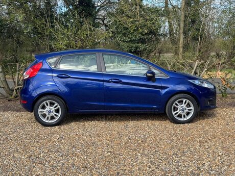 Ford Fiesta 1.6 Zetec Powershift Euro 5 5dr 9