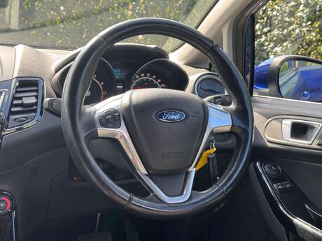 Ford Fiesta 1.6 Zetec Powershift Euro 5 5dr 22
