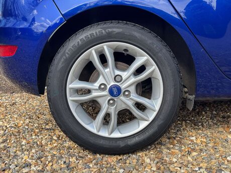 Ford Fiesta 1.6 Zetec Powershift Euro 5 5dr 31