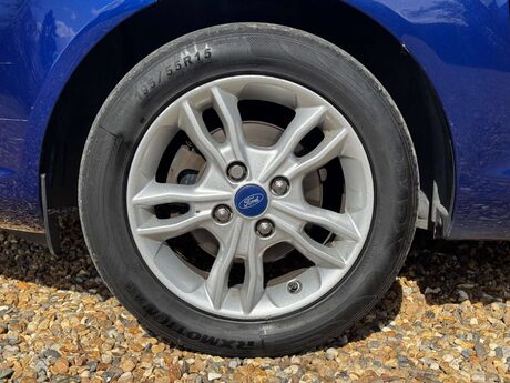 Ford Fiesta 1.6 Zetec Powershift Euro 5 5dr 32
