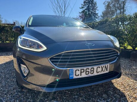 Ford Fiesta 1.1 Ti-VCT Zetec Euro 6 (s/s) 5dr 4