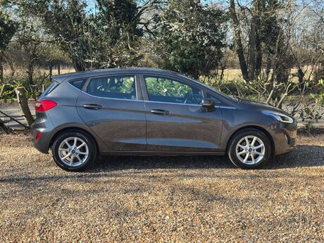 Ford Fiesta 1.1 Ti-VCT Zetec Euro 6 (s/s) 5dr 11