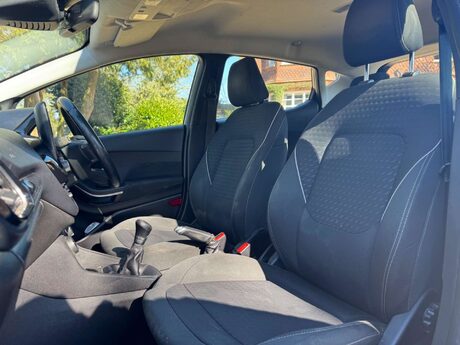 Ford Fiesta 1.1 Ti-VCT Zetec Euro 6 (s/s) 5dr 31