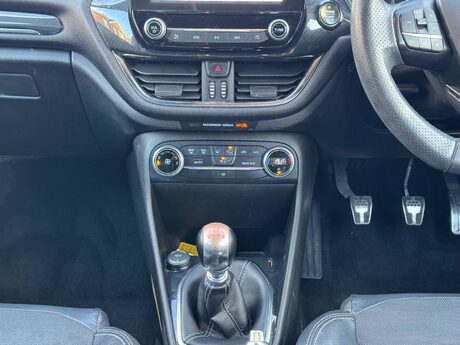 Ford Fiesta 1.0T EcoBoost ST-Line X Euro 6 (s/s) 5dr 11