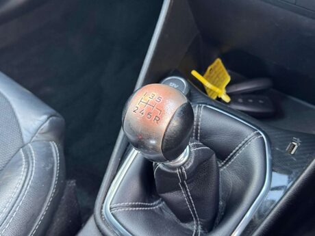 Ford Fiesta 1.0T EcoBoost ST-Line X Euro 6 (s/s) 5dr 14
