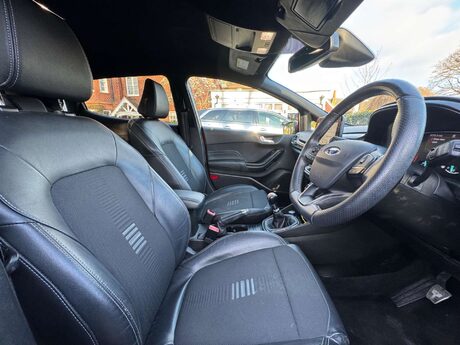 Ford Fiesta 1.0T EcoBoost ST-Line X Euro 6 (s/s) 5dr 15