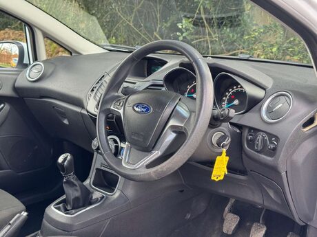 Ford Fiesta 1.25 Style Euro 5 3dr 36