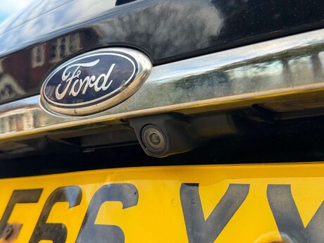 Ford Fiesta 1.0T EcoBoost Titanium X Euro 6 (s/s) 5dr 23