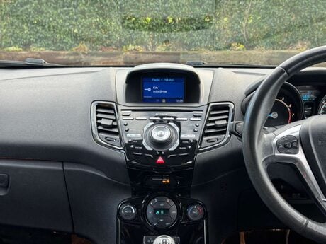 Ford Fiesta 1.0T EcoBoost Titanium X Euro 6 (s/s) 5dr 12
