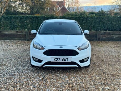 Ford Focus 1.0T EcoBoost ST-Line X Euro 6 (s/s) 5dr 8