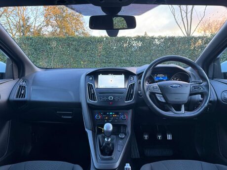 Ford Focus 1.0T EcoBoost ST-Line X Euro 6 (s/s) 5dr 17