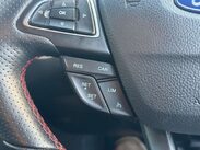 Ford Focus 1.0T EcoBoost ST-Line X Euro 6 (s/s) 5dr 27