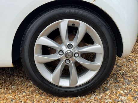 Vauxhall Adam 1.2 16v JAM Euro 5 3dr 27