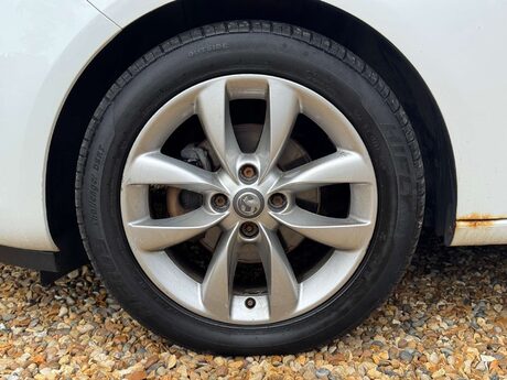 Vauxhall Adam 1.2 16v JAM Euro 5 3dr 28