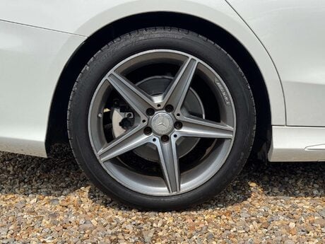 Mercedes-Benz C Class 2.0 C200 AMG Line Premium+ Auto 4dr 41