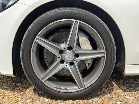Mercedes-Benz C Class 2.0 C200 AMG Line Premium+ Auto 4dr 39