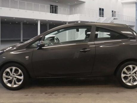 Vauxhall Corsa 1.4 Corsa Energy AC ecoFLEX 3dr 9
