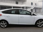Ford Focus 1.0T EcoBoost Zetec Euro 6 (s/s) 5dr 7
