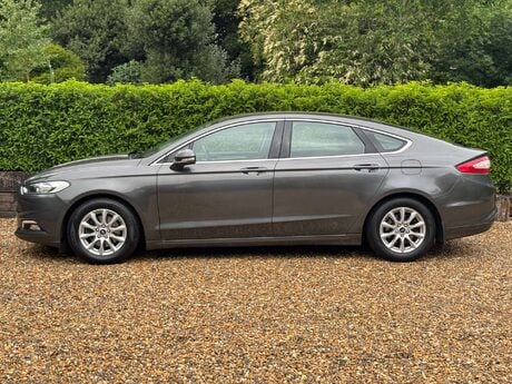Ford Mondeo 1.5 TDCi ECOnetic Zetec Euro 6 (s/s) 5dr 9
