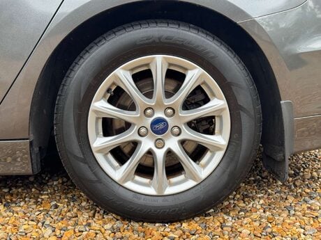 Ford Mondeo 1.5 TDCi ECOnetic Zetec Euro 6 (s/s) 5dr 16
