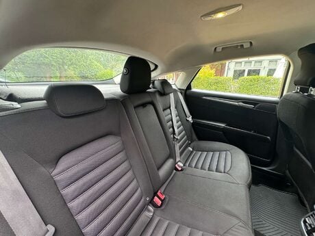 Ford Mondeo 1.5 TDCi ECOnetic Zetec Euro 6 (s/s) 5dr 32