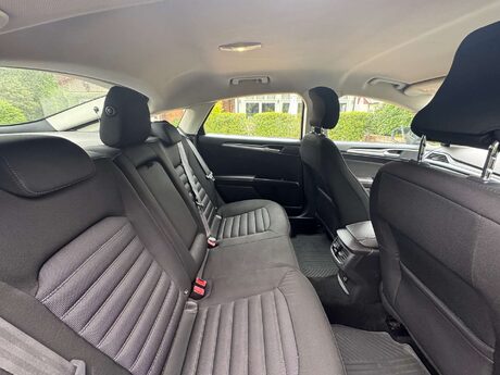 Ford Mondeo 1.5 TDCi ECOnetic Zetec Euro 6 (s/s) 5dr 33