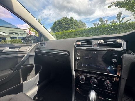 Volkswagen Golf 1.5 Golf GT TSi Evo Semi-Auto 5dr 10