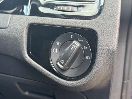 Volkswagen Golf 1.5 Golf GT TSi Evo Semi-Auto 5dr 19