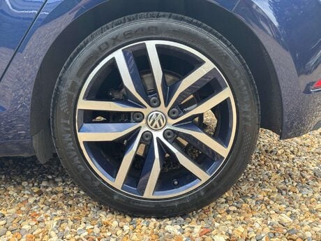 Volkswagen Golf 1.5 Golf GT TSi Evo Semi-Auto 5dr 25
