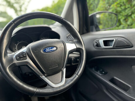 Ford Ecosport 1.0 EcoSport Zetec T 5dr 27